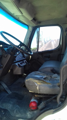 Vendo Camión Freightliner, Motor Roto.