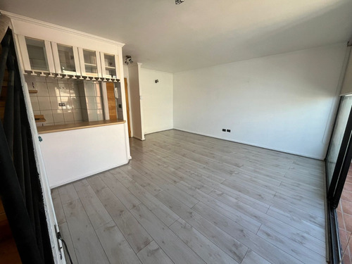 Duplex Impecable. 2 Dorm/ Aire Acondic/ Terrazas. Las Condes