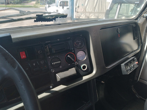 Volvo 410 Tractor En Muy Buen Estado.