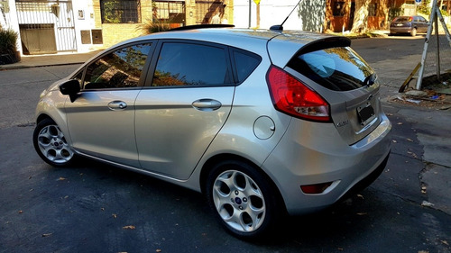 Ford Fiesta Kinetic Design 1.6 Design 120cv Titanium 2011