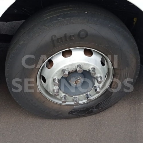Imagem 4 de 11 de Iveco Stralis 460s36t, Ano 2012/2013