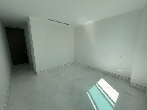 Imagen 18 de 23 de Vendo Apartamento 268m2 4h/5b/4p La Castellana
