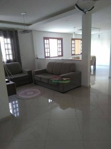 Imagem 4 de 5 de Sobrado Com 3 Dormitórios À Venda, 200 M² Por R$ 550.000 - Jardim Bela Vista - Jacareí/sp - So1131
