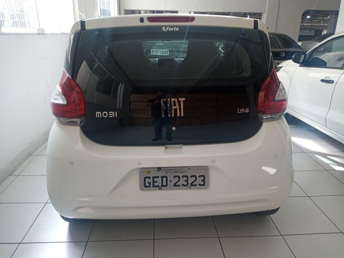 Imagem 6 de 10 de Fiat Mobi 2018 1.0 Like Flex 5p