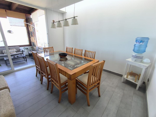 Departamento En Venta De 4 Dorm. En Zapallar