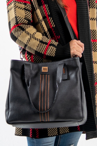 Imagen 2 de 7 de Cartera Cuero Vacuno Correa Extraíble Mujer Blaque