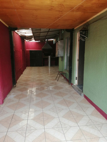 Hermosa Casa En Pasaje Los Alerces Lampa