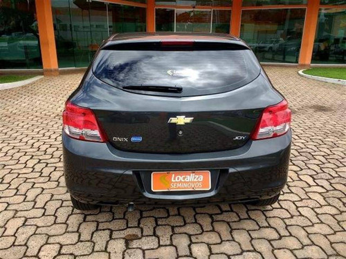Chevrolet Onix 1.0 Mpfi Joy 8v Flex 4p Manual