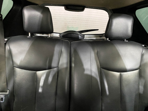 Imagem 10 de 17 de Nissan Livina