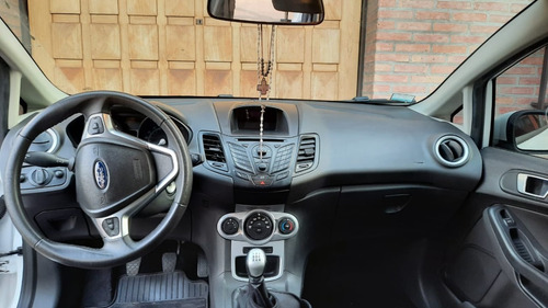 Ford Fiesta Kinetic 1.6 Se 120 Cv