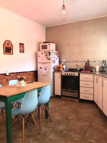 Imagen 5 de 14 de Vendemos Casa 2 Dormito Con Patio Calle 8 E 71 Y 72