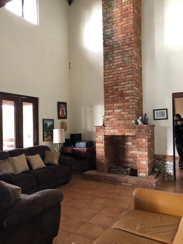 Vendo Casa De Veraneo En La Colonia, San Cristobal