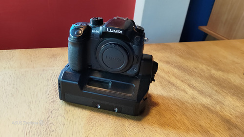 Lumix Gh4 + Unidade Gravadora Yagh 10 Bits 4:22 (raridade) (Usado)