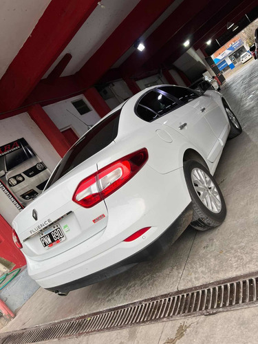 Imagen 12 de 15 de Renault Fluence 2.0 Luxe 2016