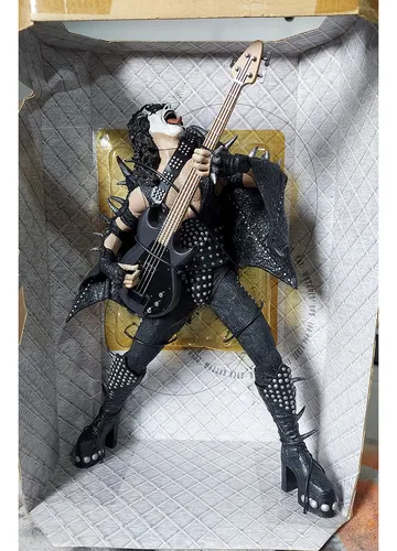 Gene Simmons Kiss Alive The Demon 1/6 (35 Cm) Mcfarlane Gene Simmons Kiss Alive The Demon 1/6 (35 Cm) Mcfarlane