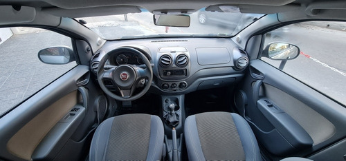 Imagen 15 de 16 de Fiat Palio 2014 1.6 Essence 115cv Pack Seguridad