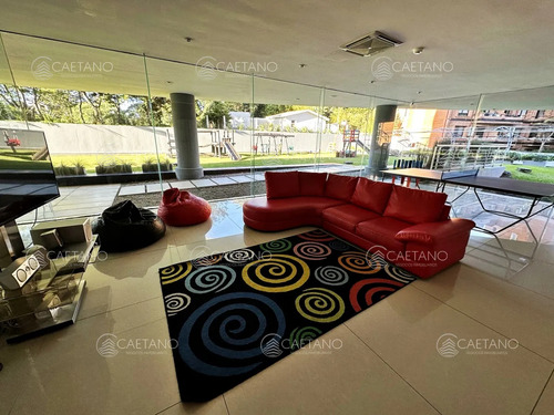 Departamento En Torre Tressesenta Piso Alto Al Frente