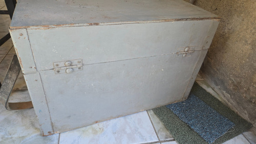 Baulera Antigua De 1970 Gris Retro (Usado)