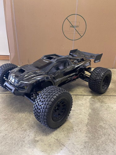 Automodelo Traxxas 1/6 Off Road Xrt Blx 8s Semi Novo (Usado)