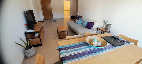 Imagen 4 de 30 de Impecable Y Espacioso Departamento De 3 Amb Con 2 Baños, Balcón Aterrazado Y Cochera Cubierta!!