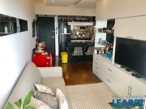 Imagem 1 de 15 de Apartamento - Alto Da Lapa - Sp - 591040