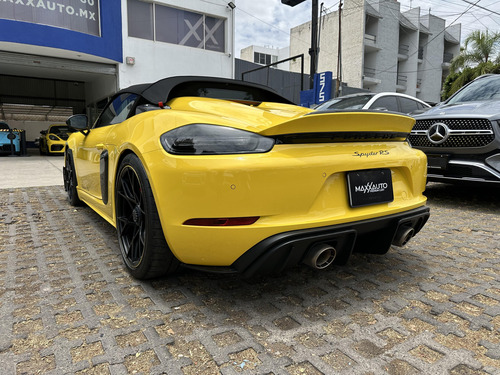 Porsche 718 GT4 Spyder RS