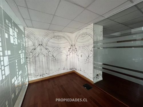 Local Comercial En Venta En Las Condes