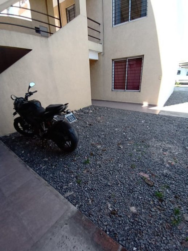 Imagen 10 de 10 de Permuta - Departamento De 2 Ambientes En Venta - Moron Sur