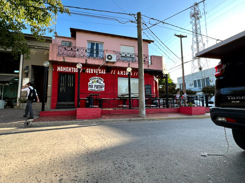 Inversión Estratégica En Esquina Comercial: Local Y Departamento En El Centro De La Ciudad