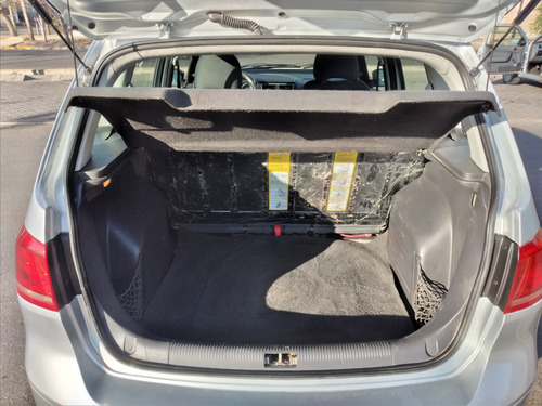 Volkswagen Suran 1.6 Comfortline (l10) 2011 Nafta / Mendoza