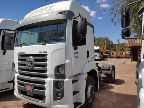 Imagem 1 de 6 de Vw 19360 Ctc 4x2 Toco Teto Alto E Automático 2019 2020