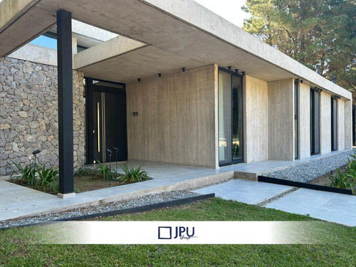 Casa En Venta Costa Esmeralda
