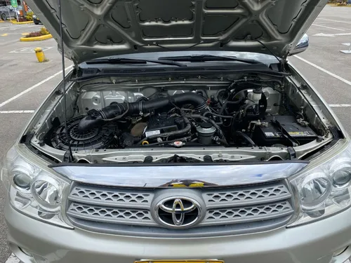 Toyota Fortuner 2.7l 4x4