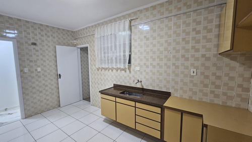 1 Dorm 2 Wcs Em Santos 77mts2 Uteis