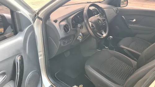 Renault Stepway 1.6 Intense Automática