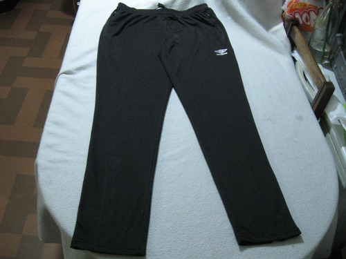 Pantalon De Buzo Umbro Talla S Color Negro Impecable