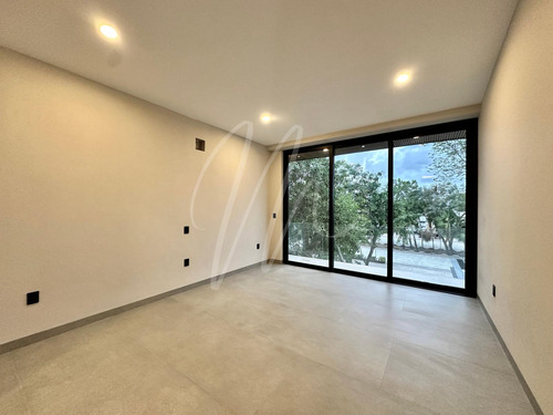 Casa En Venta En Cancun En Lagos Del Sol
