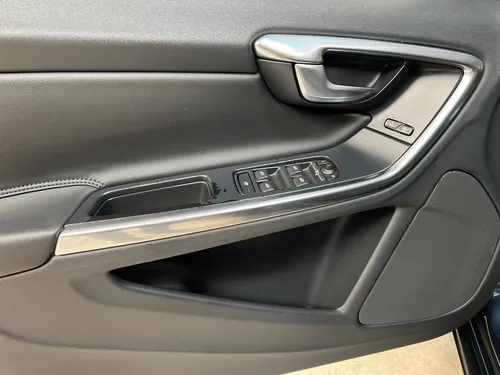 Volvo S60 2.0 T5