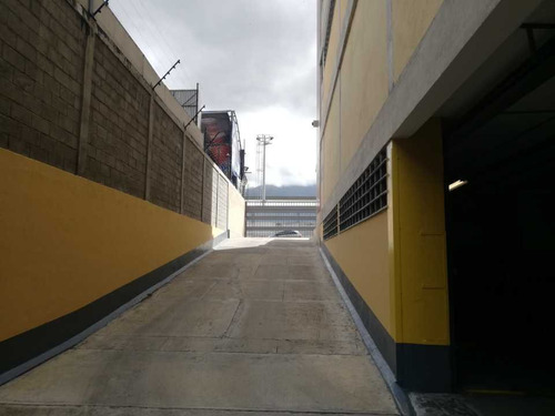 Imagen 8 de 11 de Alquiler Planta Baja En Edificio Industrial La California 452m2