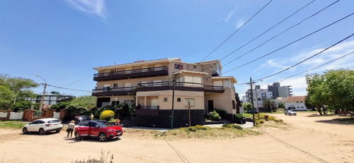 Imagen 10 de 30 de Alquiler Departamentos 2 Ambientes Villa Gesell A 1 Cuadra De La Playa. Paseo 129 Y Av 1 Y Paseo 133 Y Av 1 Leer Descripción