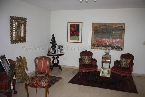 Ana Torres. Casa En Venta 2311877 En El Cafetal