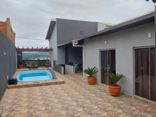Casa Com 2 Quartos 3 Banheiros 1 Sala Grande E Garagem Grand