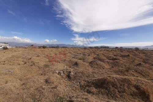 Venta De Terreno Siete Mil Metros Cuadrados Con Uso De Suelo Mixto Ideal Para Desarrolladores E I...