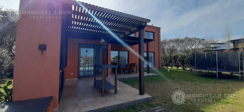 Imagen 3 de 27 de Excelente Casa A Laguna En Santa Clara Para Vacacionar En Enero 2022 - Villanueva - Tigre