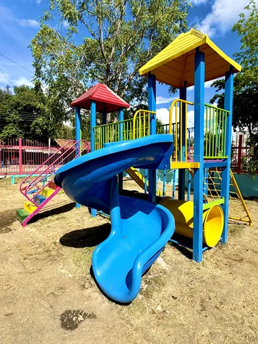 comprar Parques Infantiles En Hierro Estructural Y Fibra De Vidrio