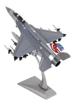 Comprar Aviones De Guerra A Escala, Mxmfr-001, 1:72, 21x14.5x16cm, M Color Gris