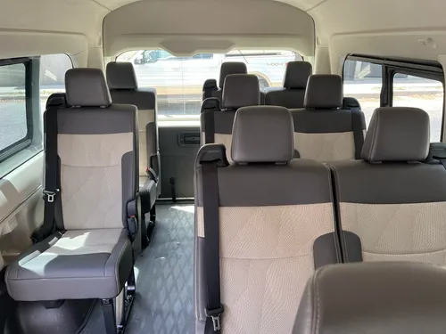 Toyota Hiace 2.7 Bus 15 Pas Mt