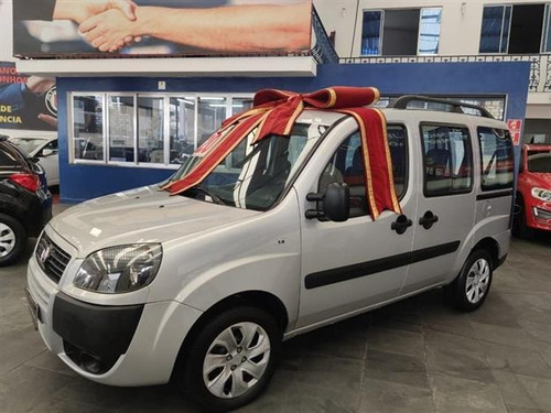 Fiat Doblò Essence 1.8 7l (flex) Flex Manual