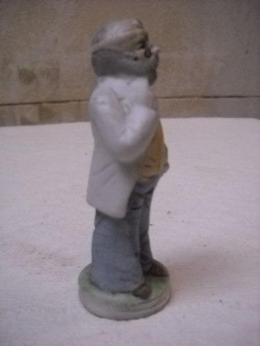 Doctor De Porcelana Con Sello 11 Cm De Alto
