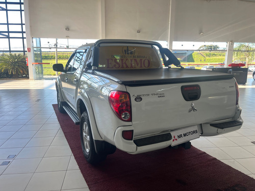 Mitsubishi L200 2.4 Triton Hls Cab. Dupla Flex 4p